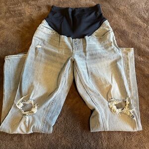 Boyfriend maternity jeans